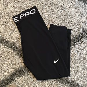 Nike Pro 7/8 length